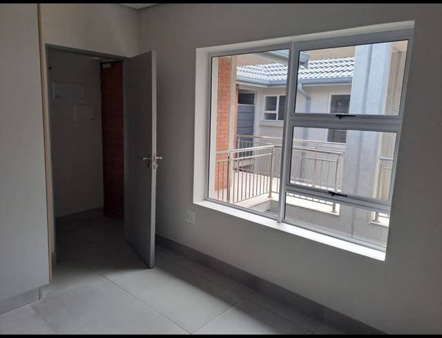 3 BEDROOM PROPERTY TO RENT IN GEORGE CENTRAL